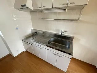 フォブール一色Ⅲ【2階】のキッチン