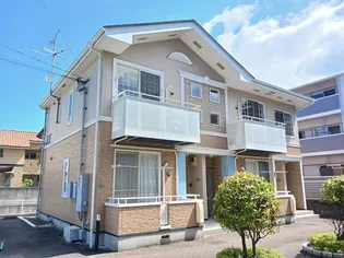 サン リット B【1階】の外観