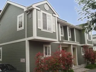 シャン・マンダリ−ヌM B【1階】の外観