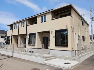 ポプラⅡ【2階】の外観