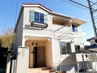 プレリメール【2階】の外観