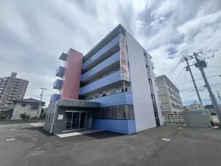 αプレミアム松末【1階】の外観