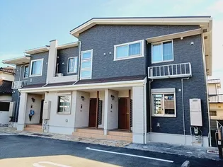 カーサ カメリア松山インターⅢの画像