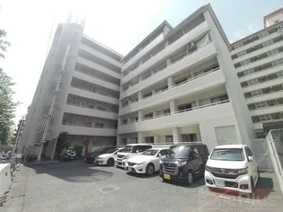 サンハイツ本山【3階】の外観