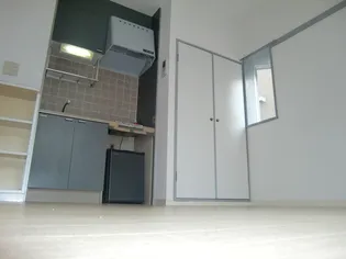 フォーラム王子公園【3階】の居間