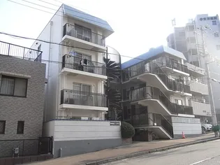 甲南灘コーポラス【4階】の外観