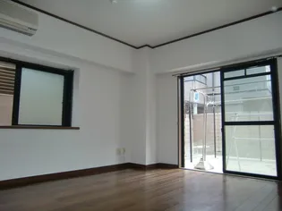 ドール魚崎【5階】の居間