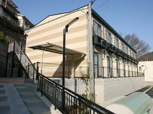 レオパレスファインコート鈴蘭台【201号室】の外観