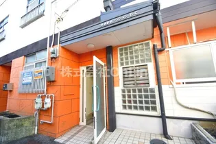 長瀬駅前マンション【2階】の外観