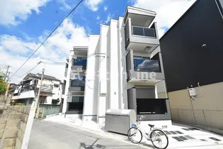 F asecia Kosaka【3階】の外観