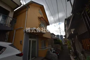 日の出マンション【203号室】の外観