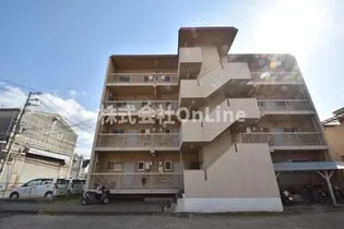 小畑コーポラスA棟【1階】の外観