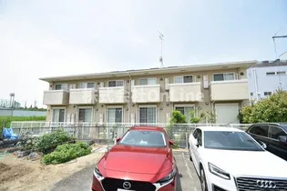 アローハイム【1階】の外観