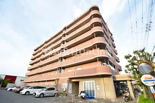 グランドゥールシェソワ【3階】の外観