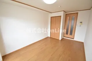 フローラルハイムオガワ【2階】の居間