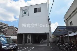 ラガーパレス花園の画像