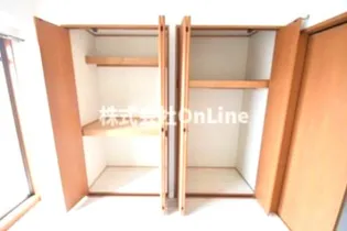 ラ・ポーエあき【1階】の居間