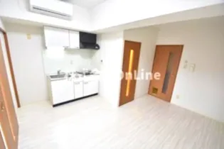 ラ・ポーエあき【1階】の居間