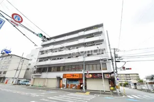 エステートあずまの画像