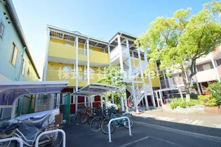 ニシシンヴィレッジC棟【3階】の外観