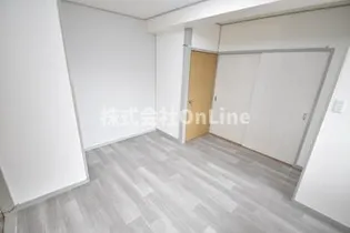桜ケ丘レジデンス【4階】の居間