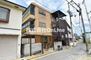 高橋マンション【303号室】の外観