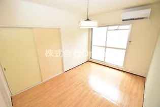 大阪府東大阪市菱屋東1丁目【マンション】の外観