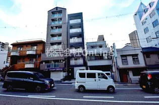 巨匠【3階】の外観