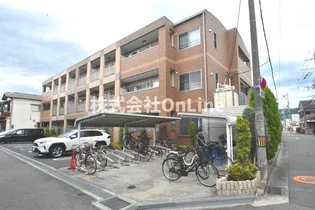 ウイングコート【2階】の外観