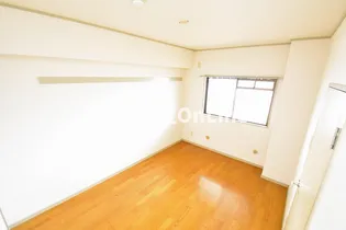 アドバンス渋川【2階】の寝室