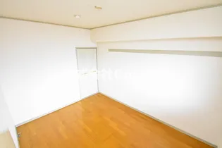 アドバンス渋川【2階】の寝室