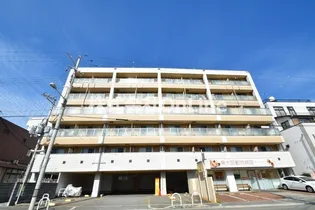 大阪府東大阪市西堤学園町1丁目【マンション】の外観