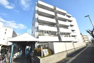 アンドユー植田【4階】の外観