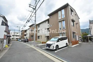 フルリール【3階】の外観