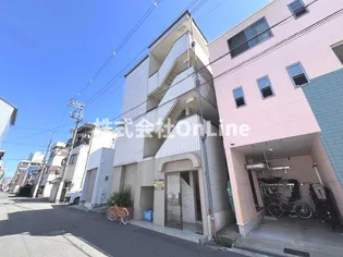 井ノ上マンション【4階】の外観