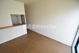 レオパレスヴィヴァーチェ青山の居間