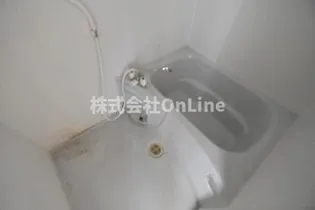 レオパレスヴィヴァーチェ青山の風呂