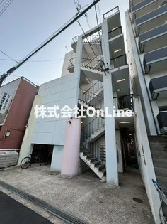 トラスティーコート【1階】の外観