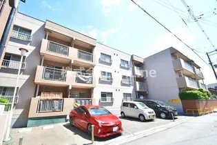 マンション島田【2階】の外観