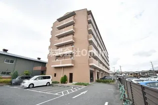 グラン・ドミール【5階】の外観