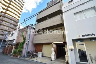 ザ タワーハウス ワンの画像