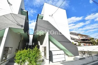 大阪府東大阪市大蓮東2丁目【アパート】の外観