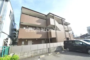 アンプルールフェールU-HA【1階】の外観