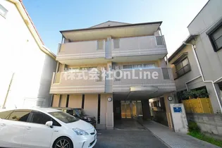 アリシュア【1階】の外観