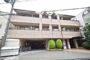 ロンモンターニュ小阪【3階】の外観