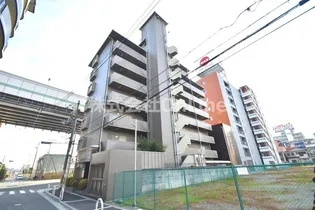 グランドオーク高井田【3階】の外観