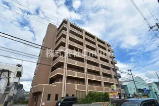 大阪府東大阪市南上小阪【マンション】の外観