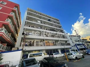 栗山マンションの画像