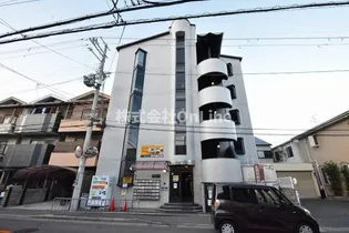 大阪府東大阪市上小阪4丁目【マンション】の外観