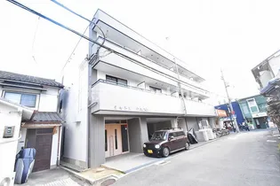 大阪府東大阪市西上小阪【マンション】の外観